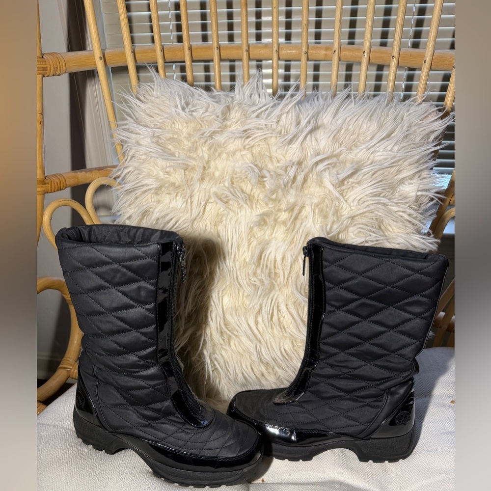 Totes Diamond Black Synthetic Quilted Zip Tall Winter Boots Women's Size 6 Wide
